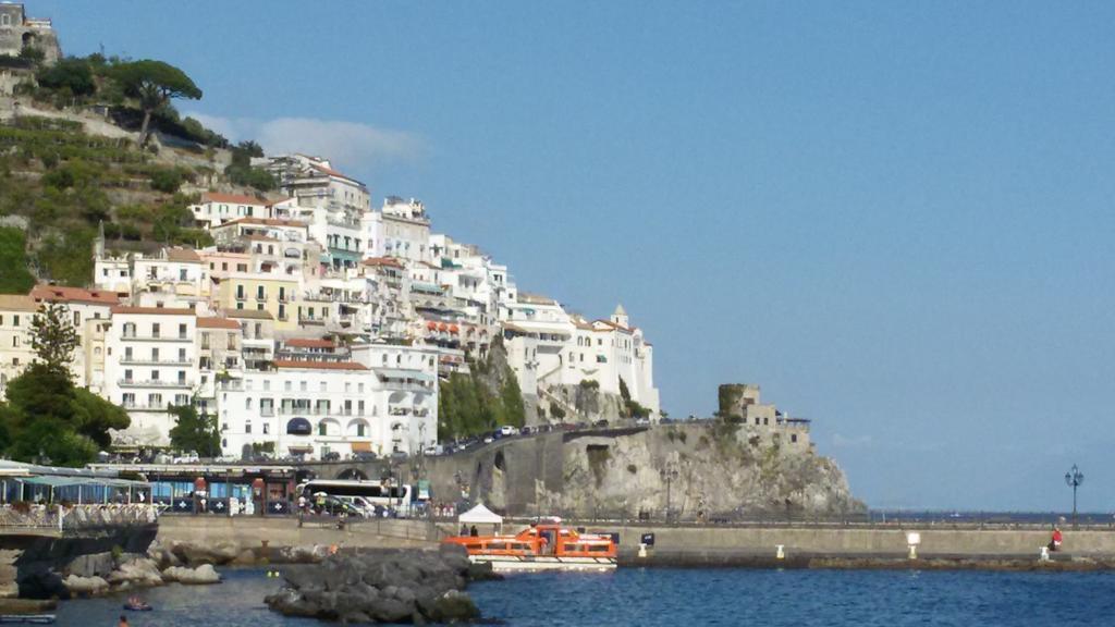 Villa Grace Amalfi Seaview Luaran gambar